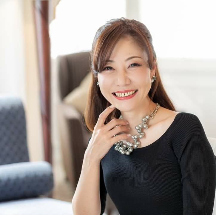 時重 理恵