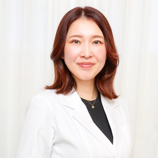 菊嶋 桃子