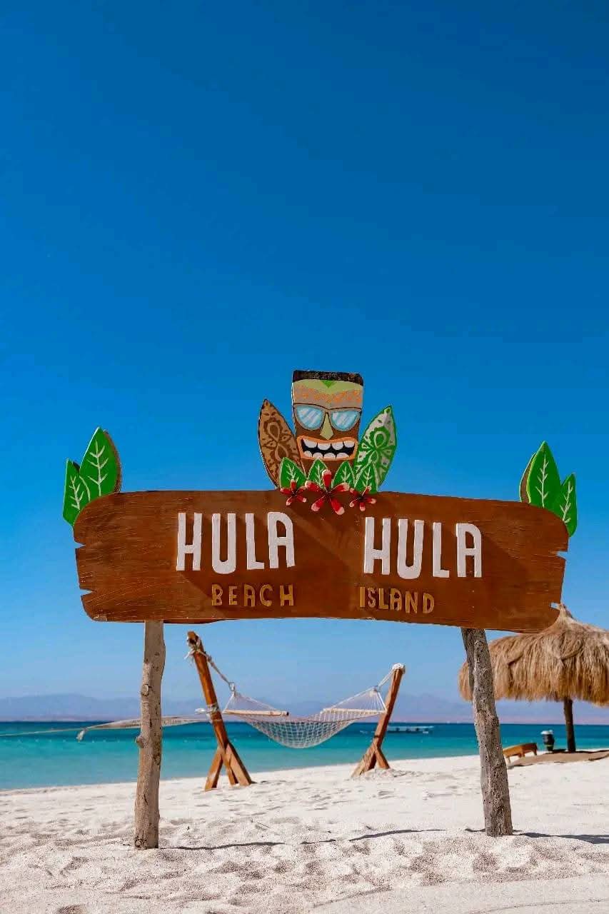 Snorkeling at Hula Hula Island