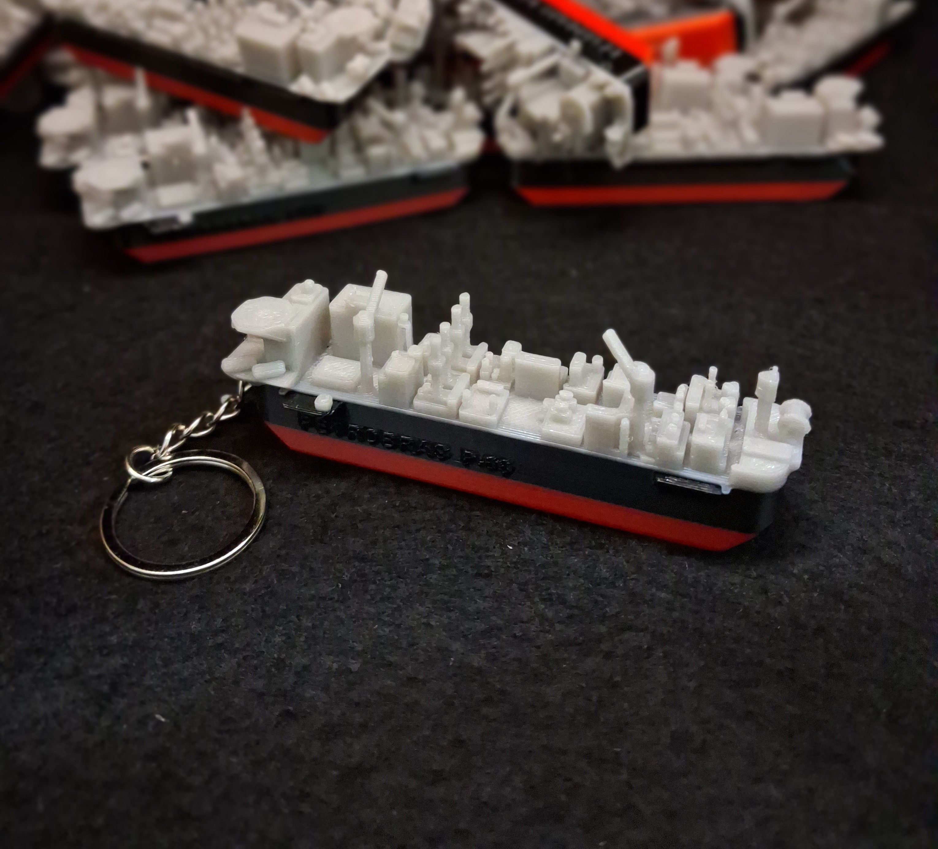 Chaveiro Modelo FPSO P-68