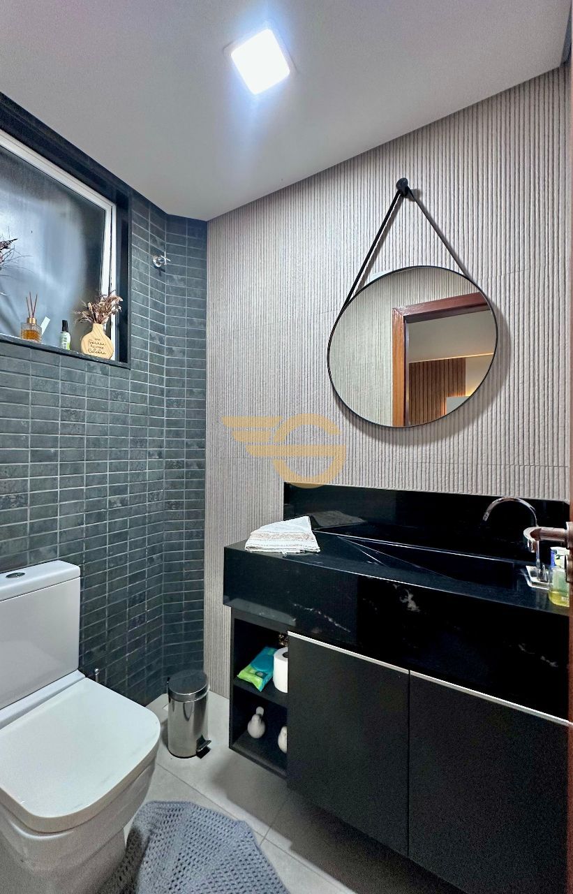 Foto de Casa Geminada à Venda no Iguaçu – 3 Quartos, Ar Condicio...
