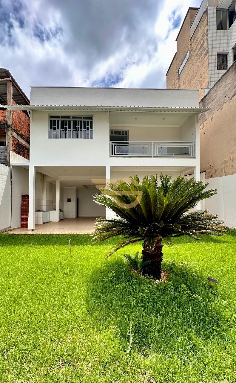 Foto de Casa 3 Quartos no Caravelas Ipatinga com Vista Panorâmica