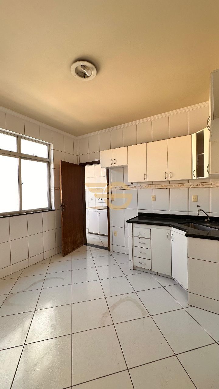 Foto de Apartamento 3 Quartos no Veneza, Ipatinga com Armários