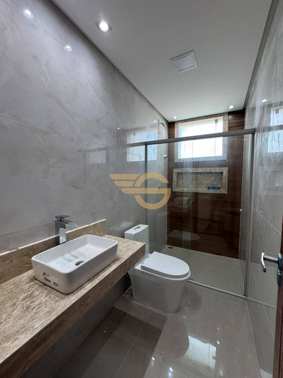 Foto de Casa de ALTO Padrão 3 Quartos no Residencial Bethania com Varanda Gourmet