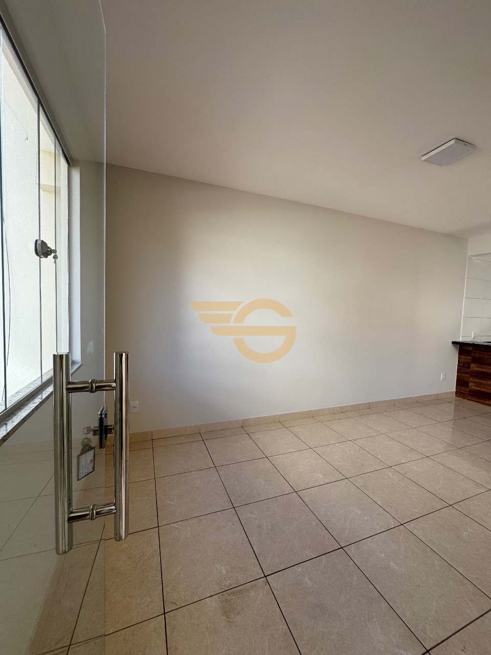 Foto de Casa Duplex com 2 Quartos, Suíte e Vaga de Garagem