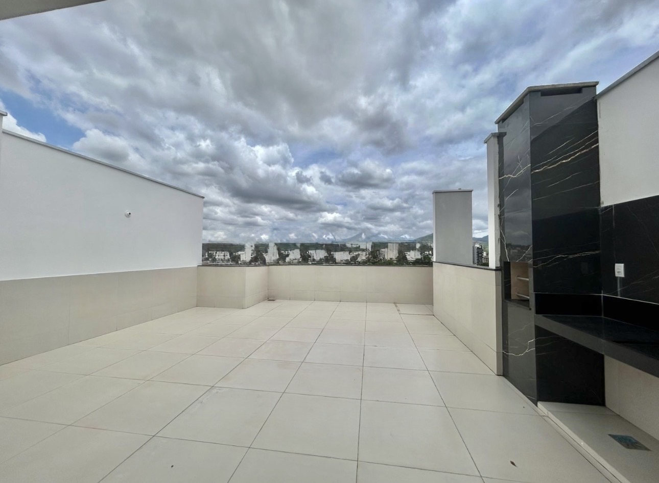 Foto de Cobertura Duplex de Alto Padrão no Canaã