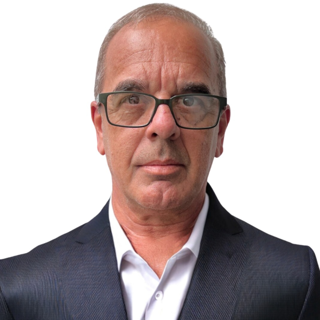 Corretor {{listing Broker().name}}