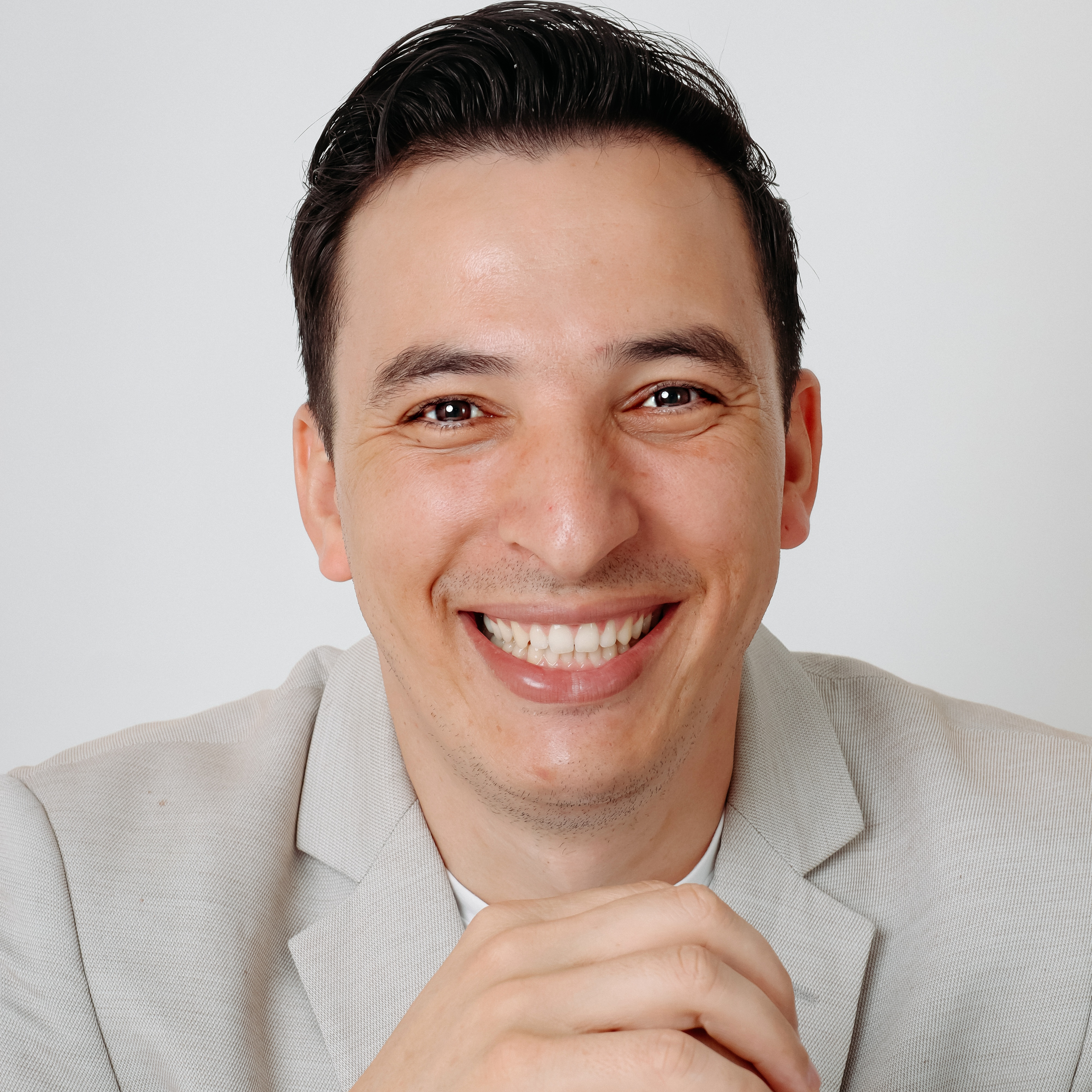 Corretor Marcos Israel