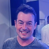 Corretor Carlos Palhares