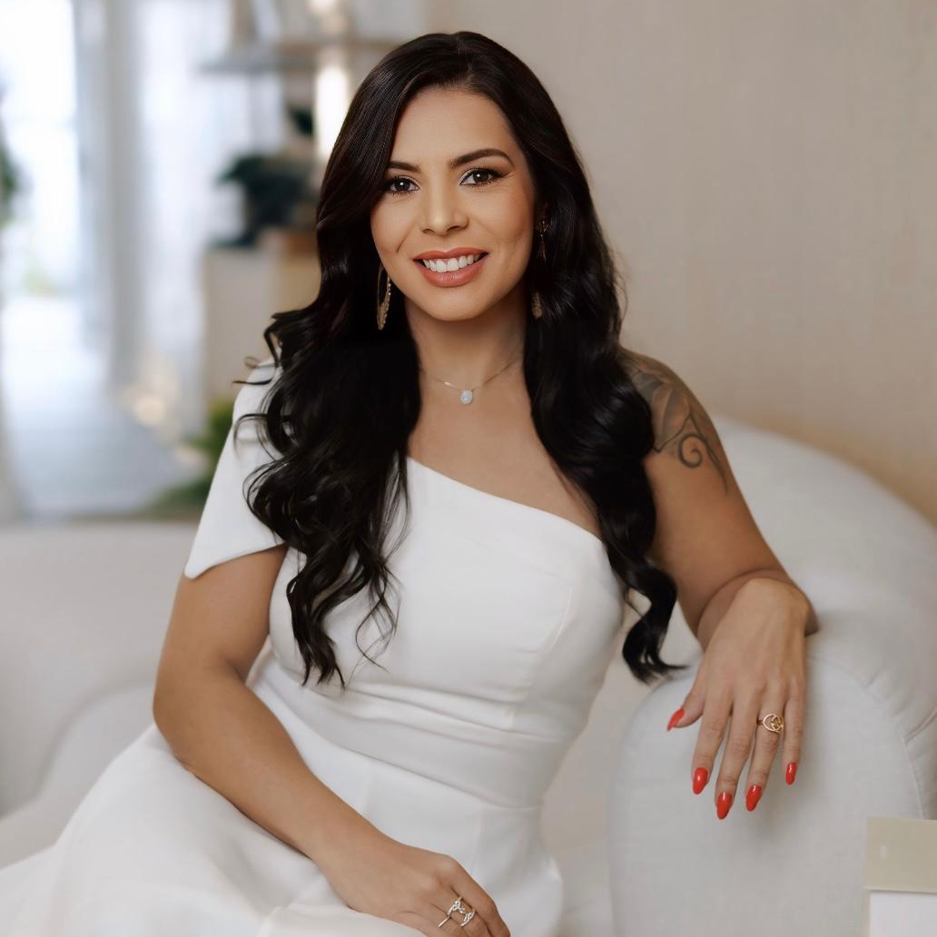 Corretor Angelica Vasconcellos