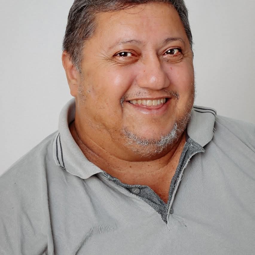 Corretor Carlos Fernandes