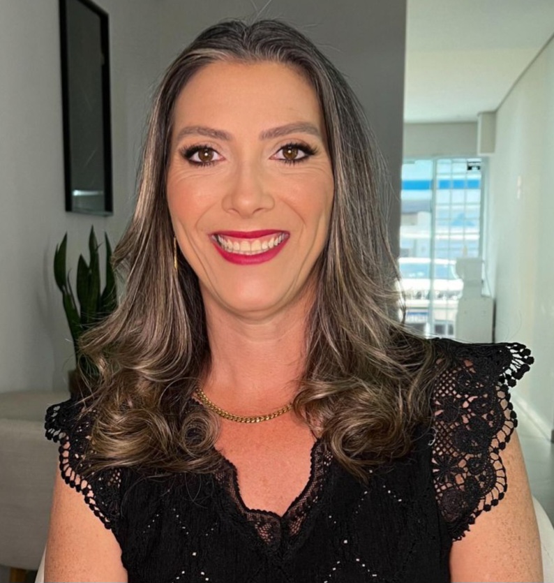 Corretor Andrea Vinha