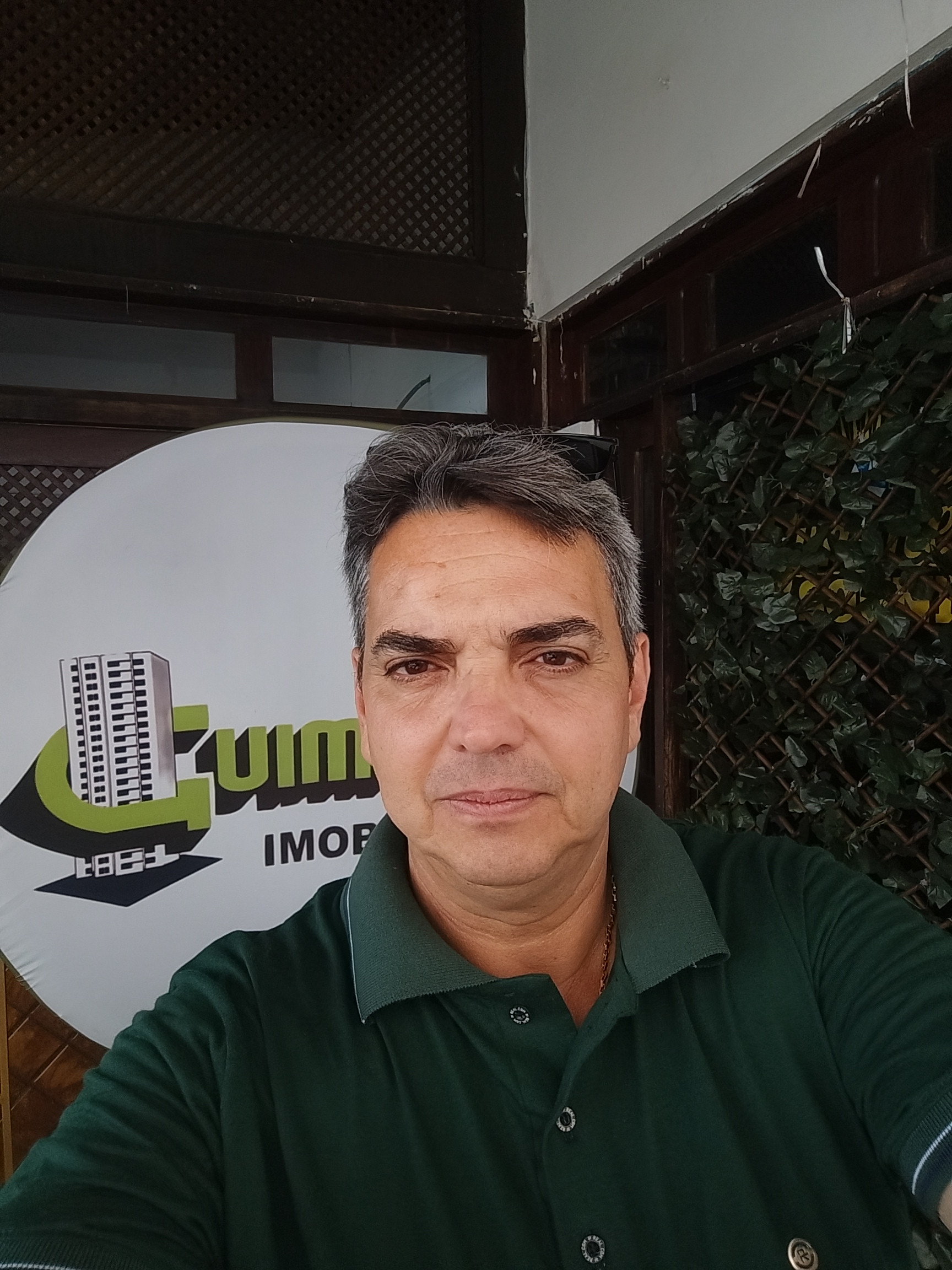 Corretor Claudio Araujo