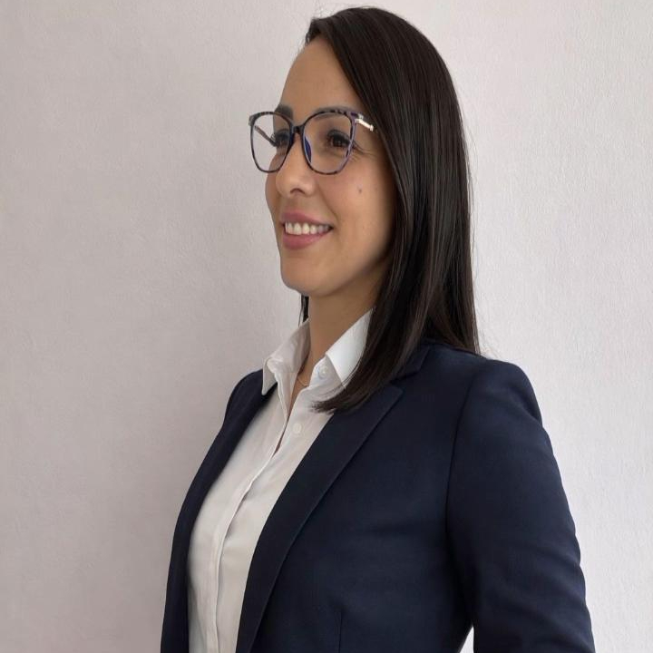 Corretor Aline Almeida