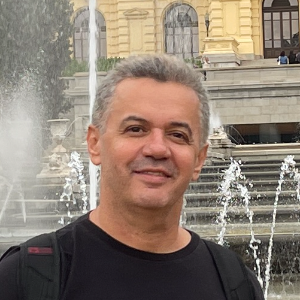 Corretor Eugenio Diniz