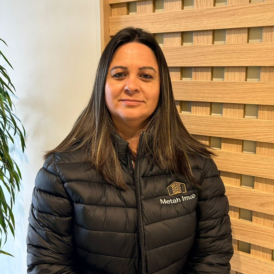 Corretor Michele Nunes