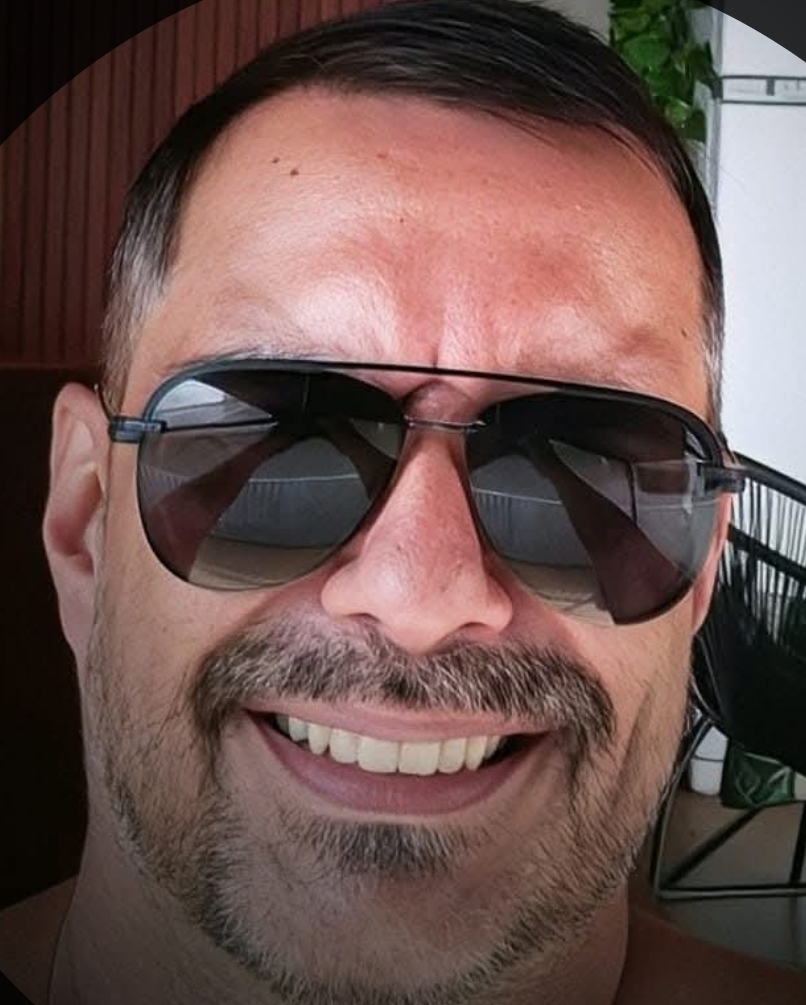 Corretor Fernando Sandoval