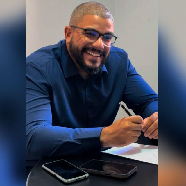 Corretor Luan Oliveira