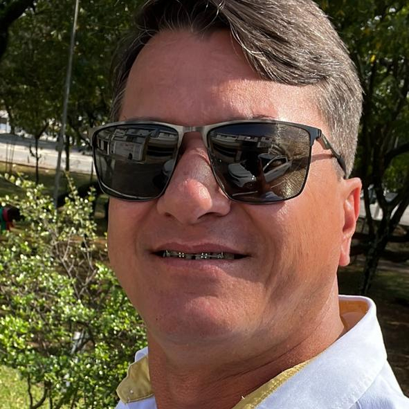 Claudio César de Oliveira