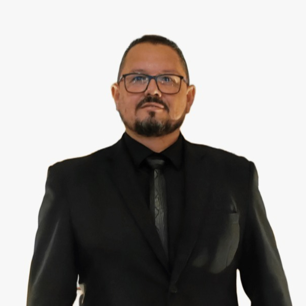 Corretor Ricardo Tolentino