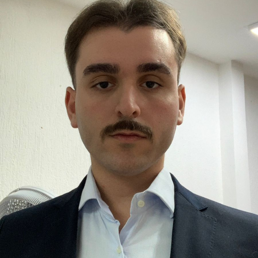 Corretor Gustavo Ramos Pereira