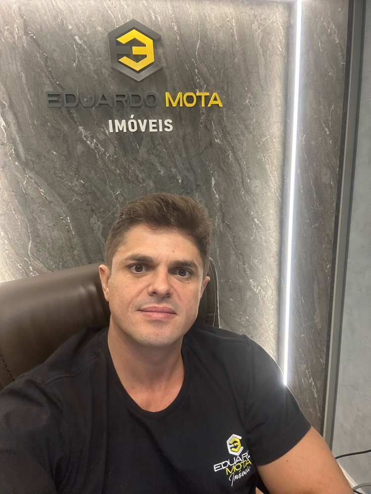 Corretor Eduardo Mota