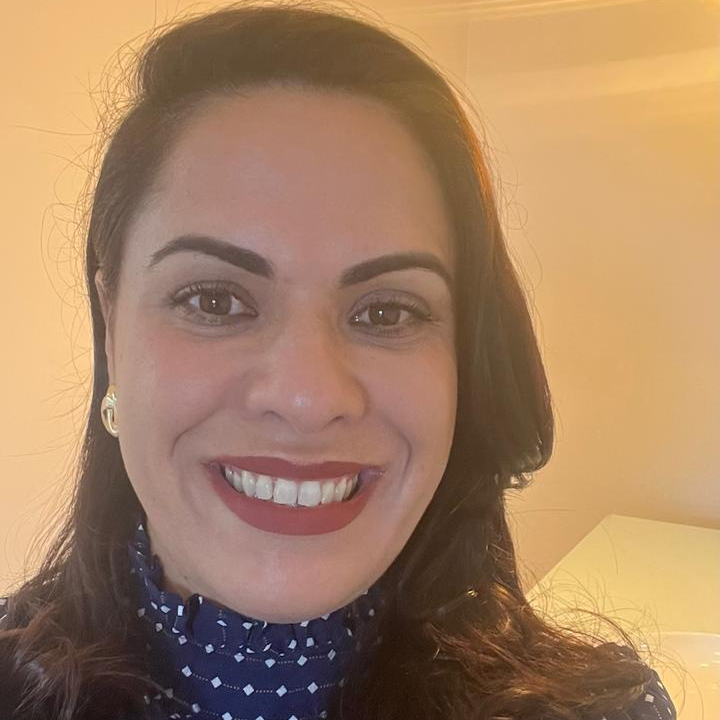 Corretor Paula Andréa