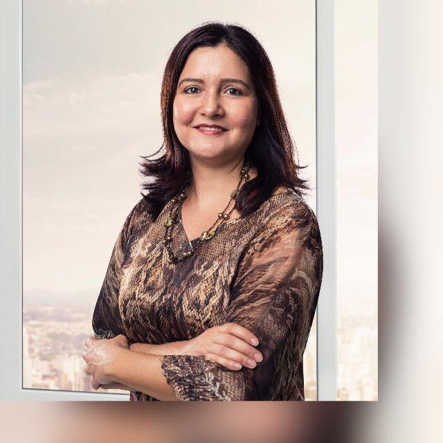 Juliane Villaça