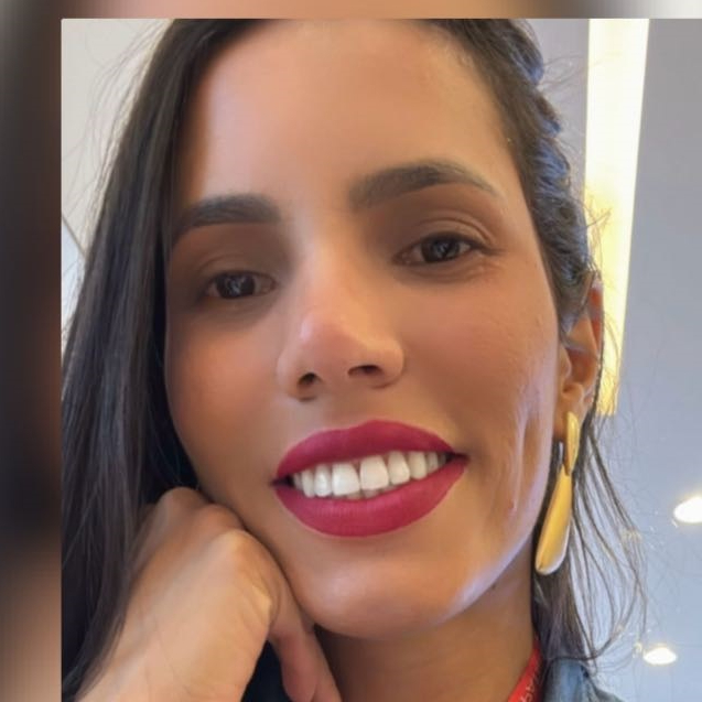 Corretor Aline Souza