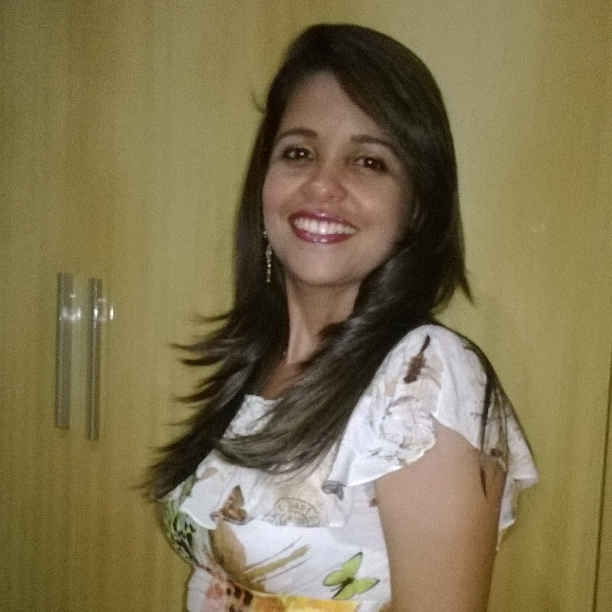 Corretor Julianne Mendonça