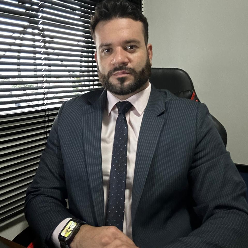 Corretor Darci Lauxen Neto Cunha