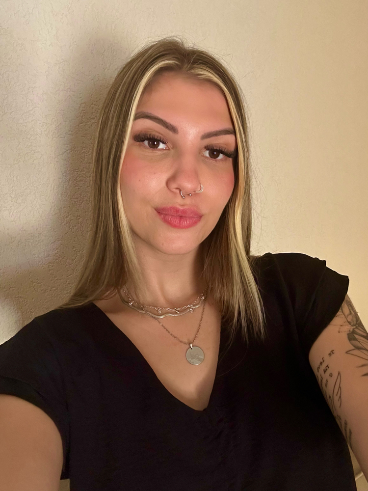 Ana carolline trevisan Siqueira