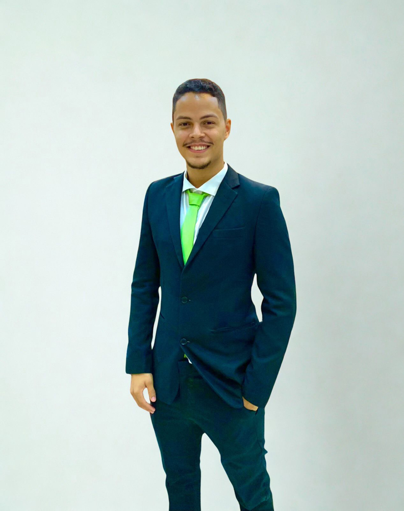 Corretor Leonardo costa