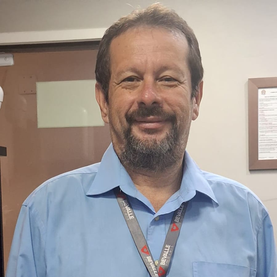 Corretor Claudio Siqueira