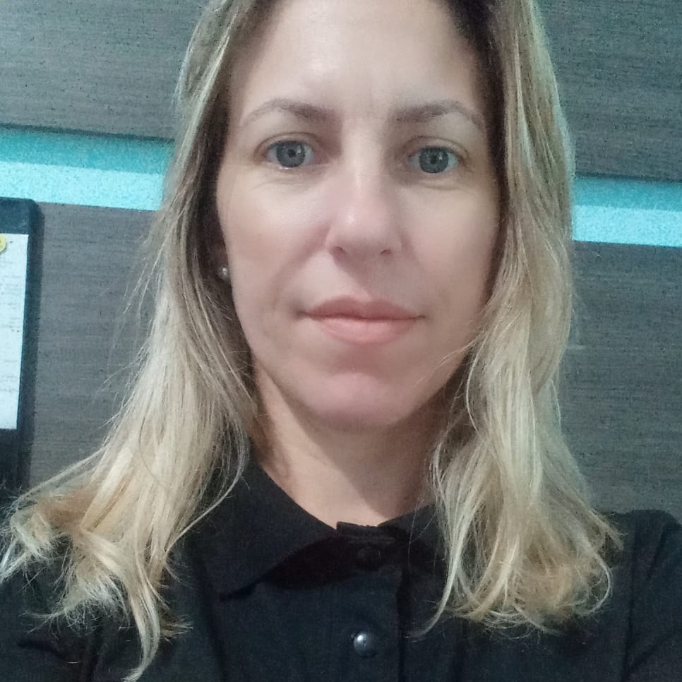 Corretor Milena Biaes