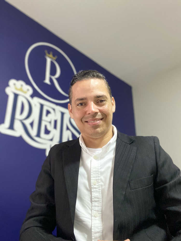 Corretor Paulo Abraão