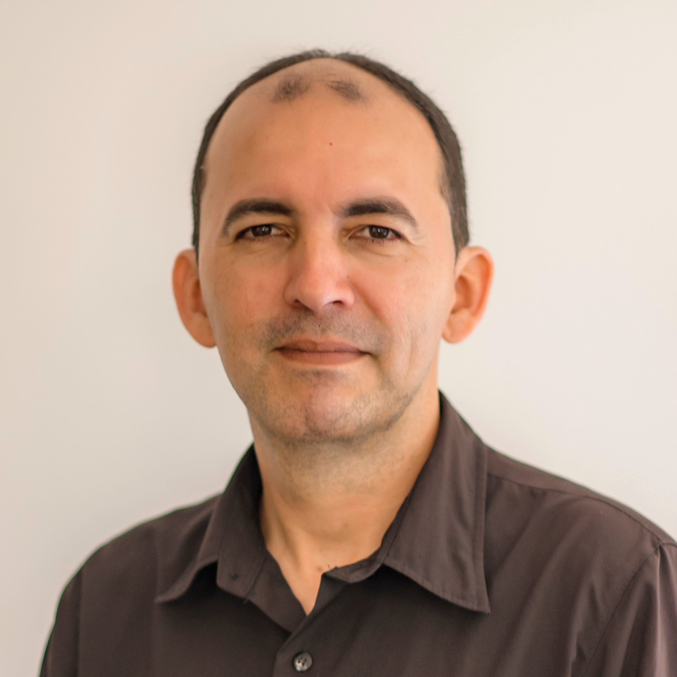 Corretor Edivaldo Bastos