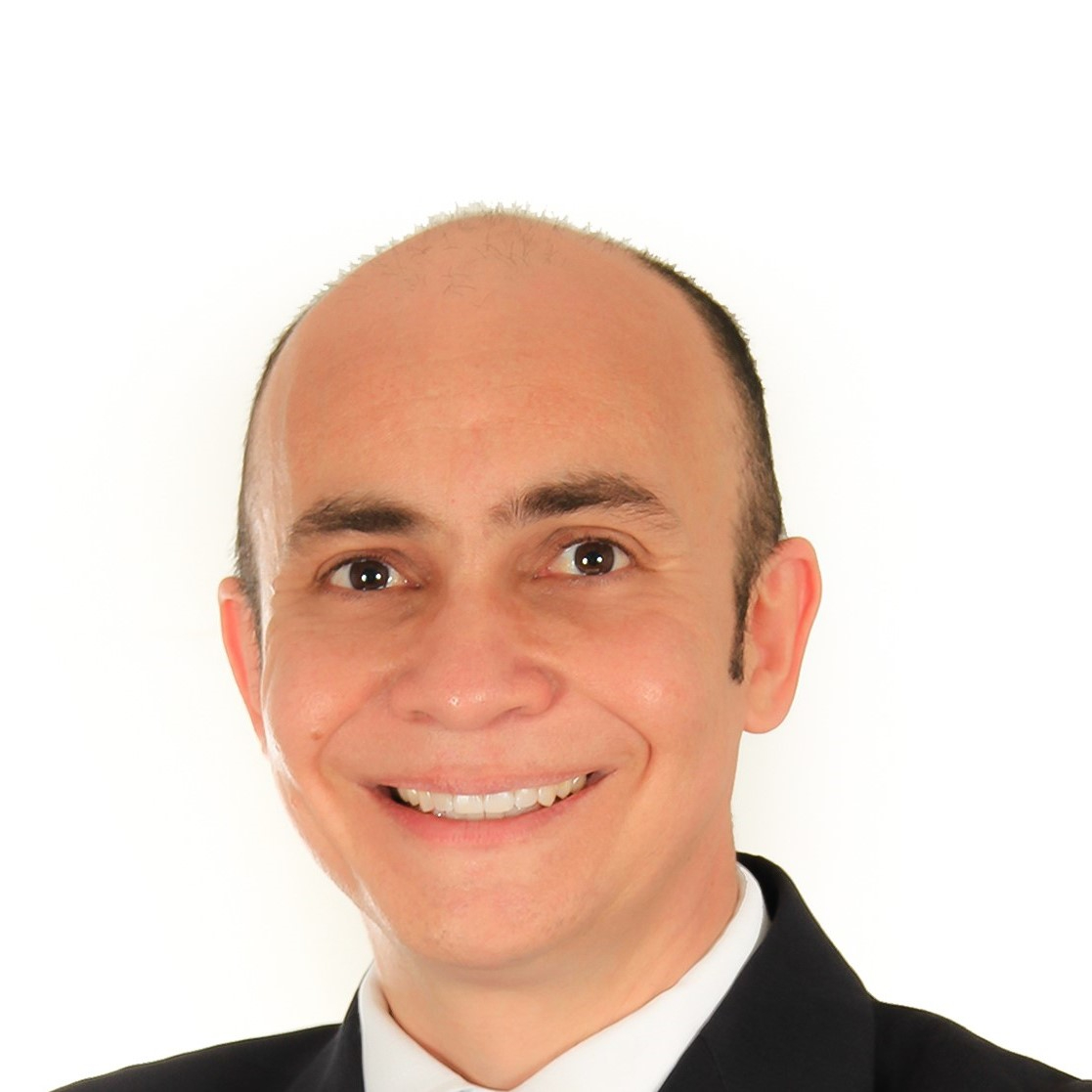 Corretor Genaro Fraga