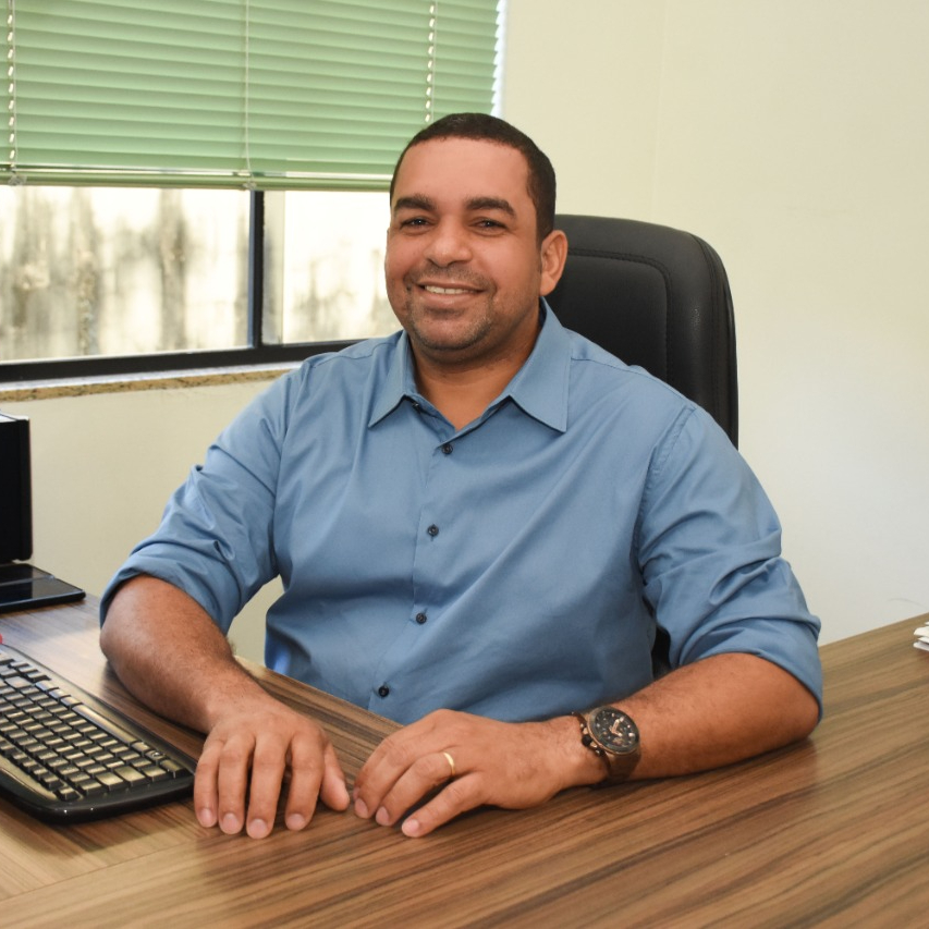 Corretor Natanael Antunes