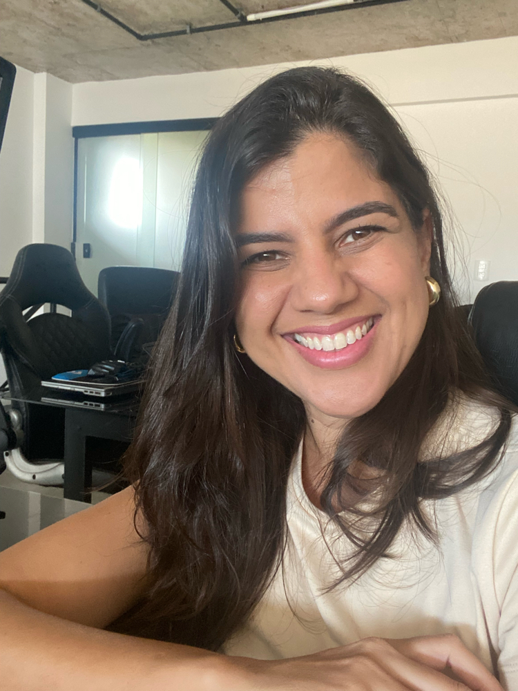 Corretor Priscila  Santiago