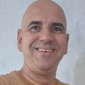 Corretor Marcos Zanellato