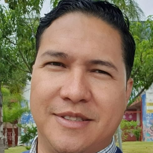 Corretor Anderson Mello