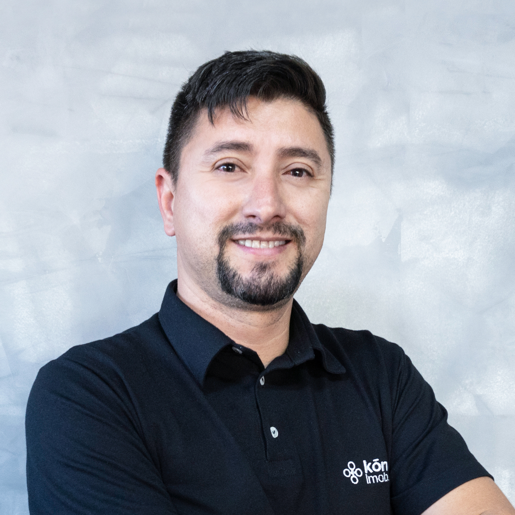 Corretor Alex Lara