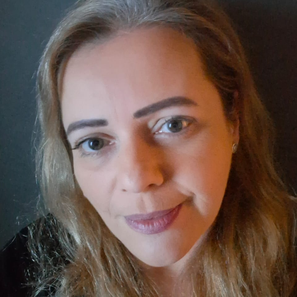 Corretor Leide Mengarda