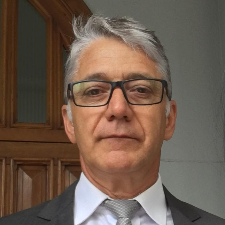 Corretor Dimas Mendonça