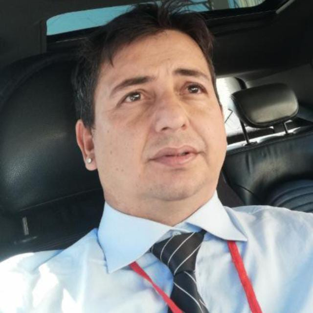 Corretor Fabio Mesquita