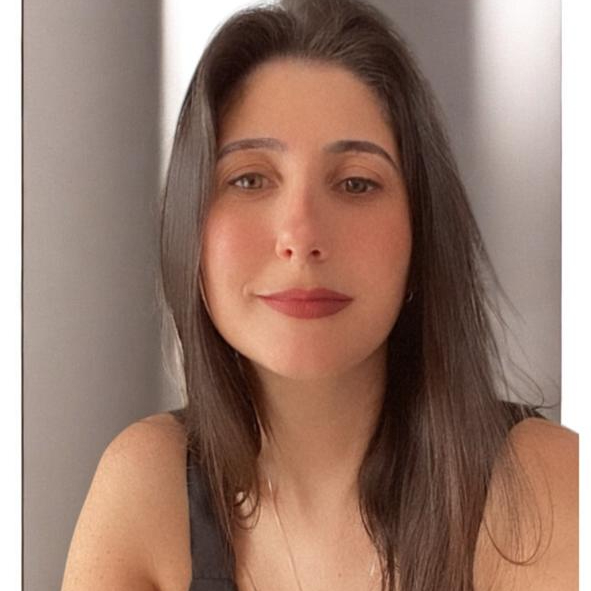 Corretor Aline  Cardoso