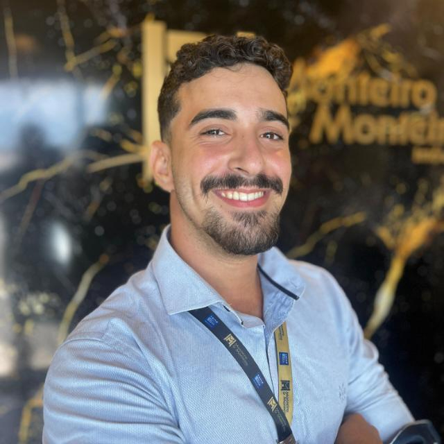 Corretor Thiago Oliveira