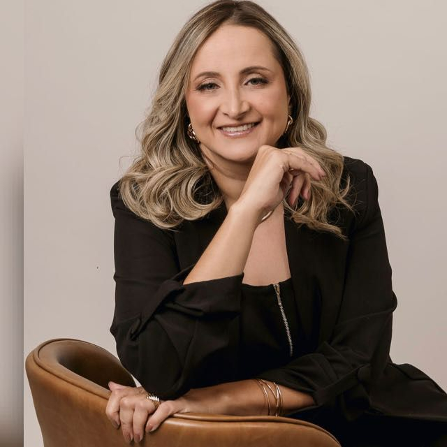 Corretor Cristina Leite