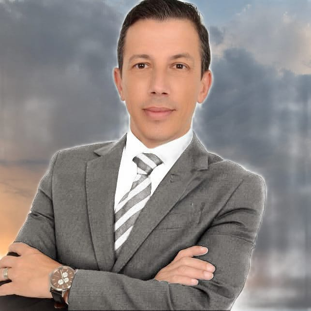 Corretor Alex Alamino